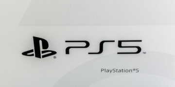 Logo PS5 - Créditos: depositphotos.com / Colour