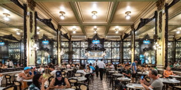 Restaurante no Rio de Janeiro - Créditos: depositphotos.com / RudiErnst