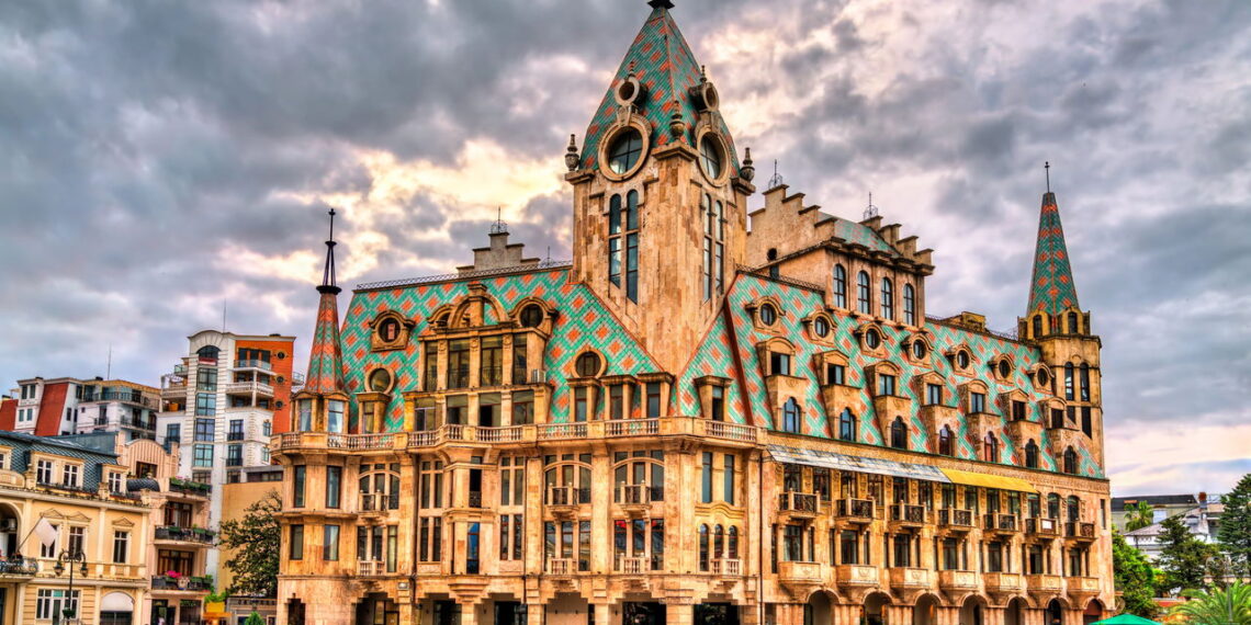 Batumi - Créditos: depositphotos.com / Leonid_Andronov