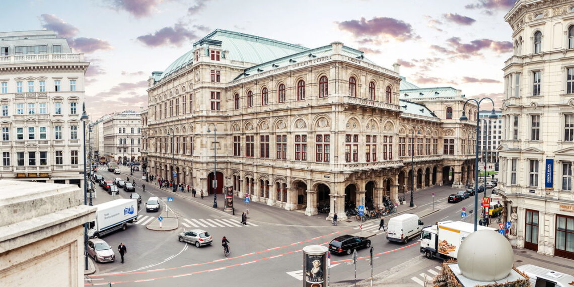 Imagem e reprodução - Créditos: depositphotos.com / frantic00