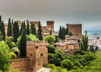 Alhambra - Créditos: depositphotos.com / kamira777