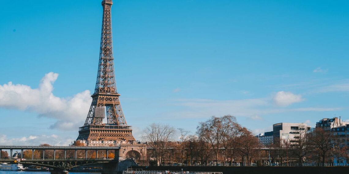 Paris - Créditos: depositphotos.com / YuliyaKirayonakBO