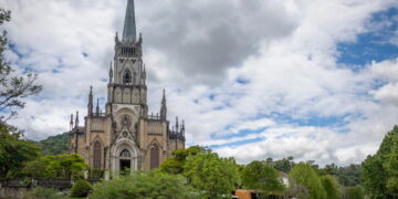 Petrópolis - Créditos: depositphotos.com / diegograndi