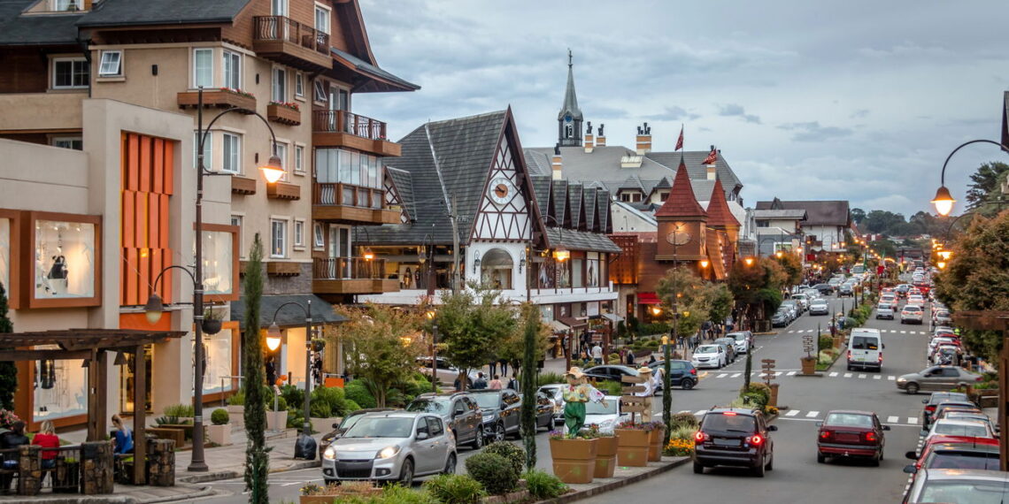 Gramado - Créditos: depositphotos.com / diegograndi