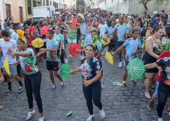 O que torna essa cidade a preferida dos brasileiros para passar o carnaval em 2025?