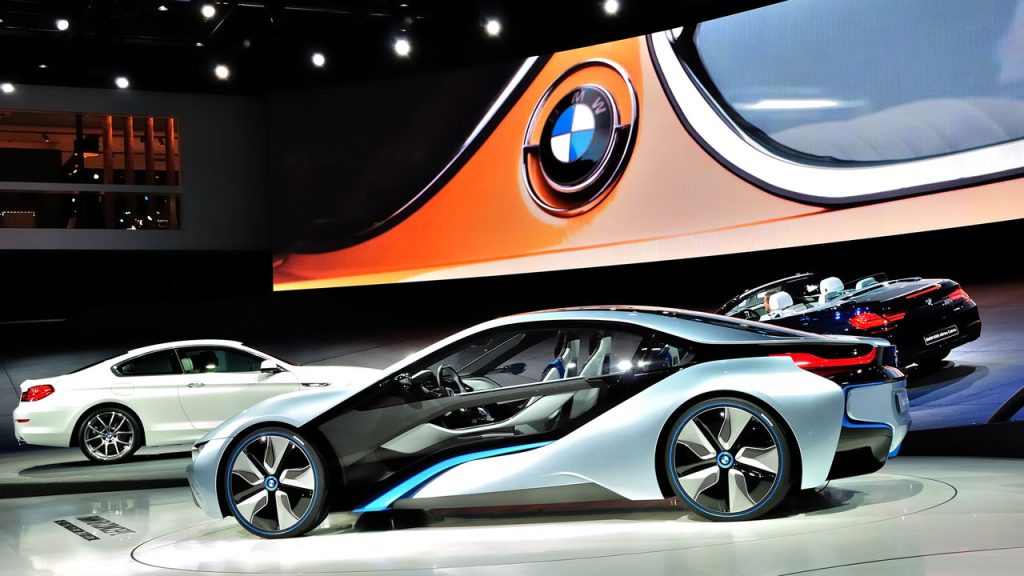 BMW i8 - Créditos: depositphotos.com / lorakss