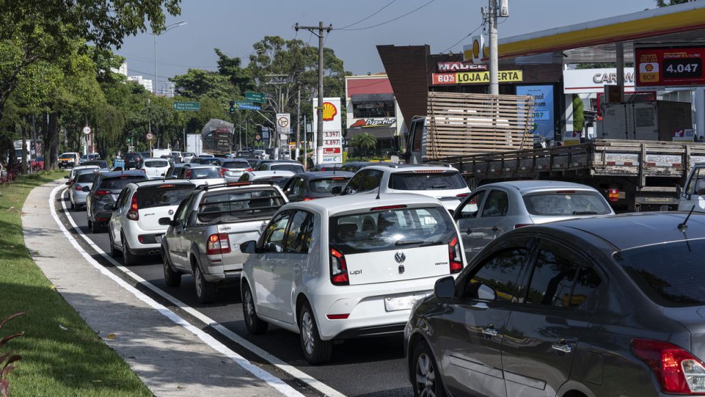 Tráfego - Créditos: depositphotos.com / Ranimiro