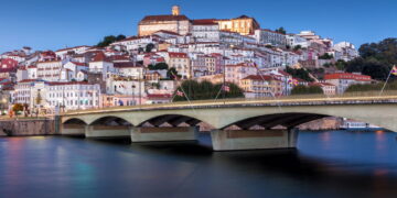 Coimbra - Créditos: depositphotos.com / kanuman