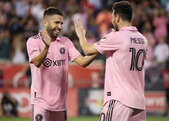 Messi consegue impedir a derrota do Inter Miami na estreia do campeonato