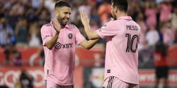 Messi consegue impedir a derrota do Inter Miami na estreia do campeonato
