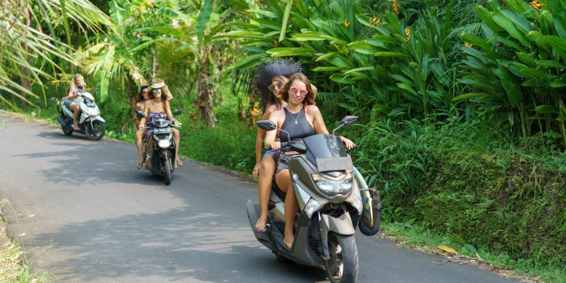 Motos sem CNH: uma alternativa para o trânsito urbano