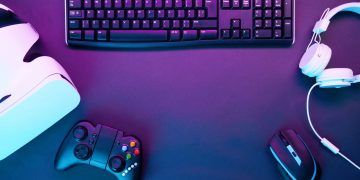 Periféricos gamer - Créditos: depositphotos.com / nuclear_lily