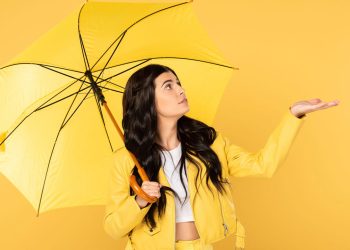 Chuva ou sol? Confira as previsões do tempo para os dias de carnaval 2025