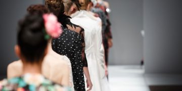 Conheça as brasileiras que brilharam na Paris Fashion Week 2025