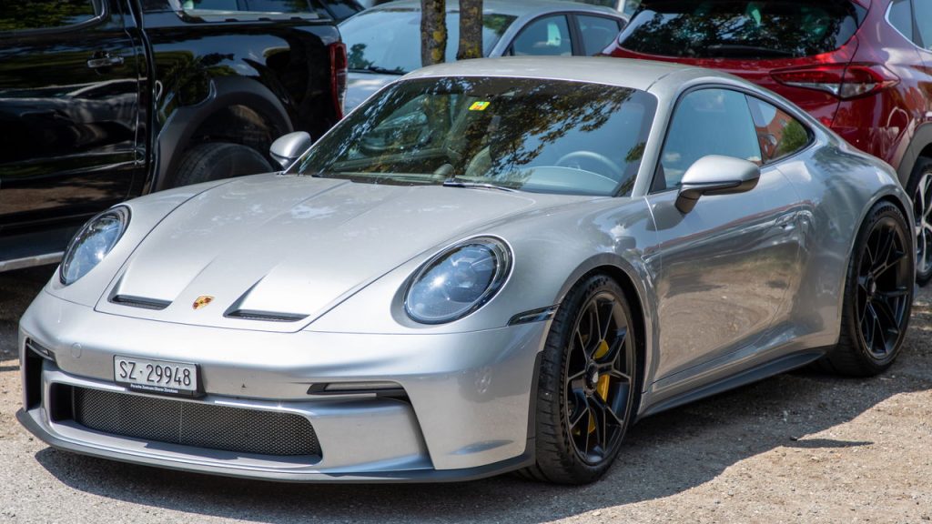 Porsche 911 GT3 - Créditos: depositphotos.com / OceanProd