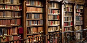 Conheça o melhor livro de ficção: "A Biblioteca da Meia-Noite"