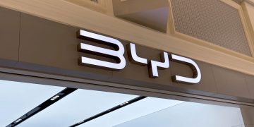 Logo BYD - Créditos: depositphotos.com / ibphoto