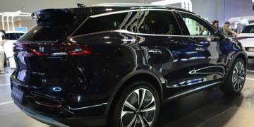 Brasil é o país com o maior número de carros chineses elétricos e híbridos no mundo