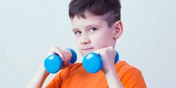 Desenho de raio no cabelo: a tendência estilosa em alta