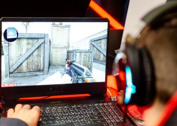 Game FPS - Créditos: depositphotos.com / Oleksandr_UA