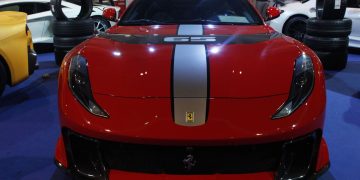 Ferrari 812 - Créditos: depositphotos.com / imwaltersy