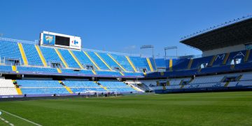 Jogador tem crise de ansiedade após sofrer racismo na Espanha