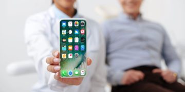 iPhone - Créditos: depositphotos.com / HayDmitriy