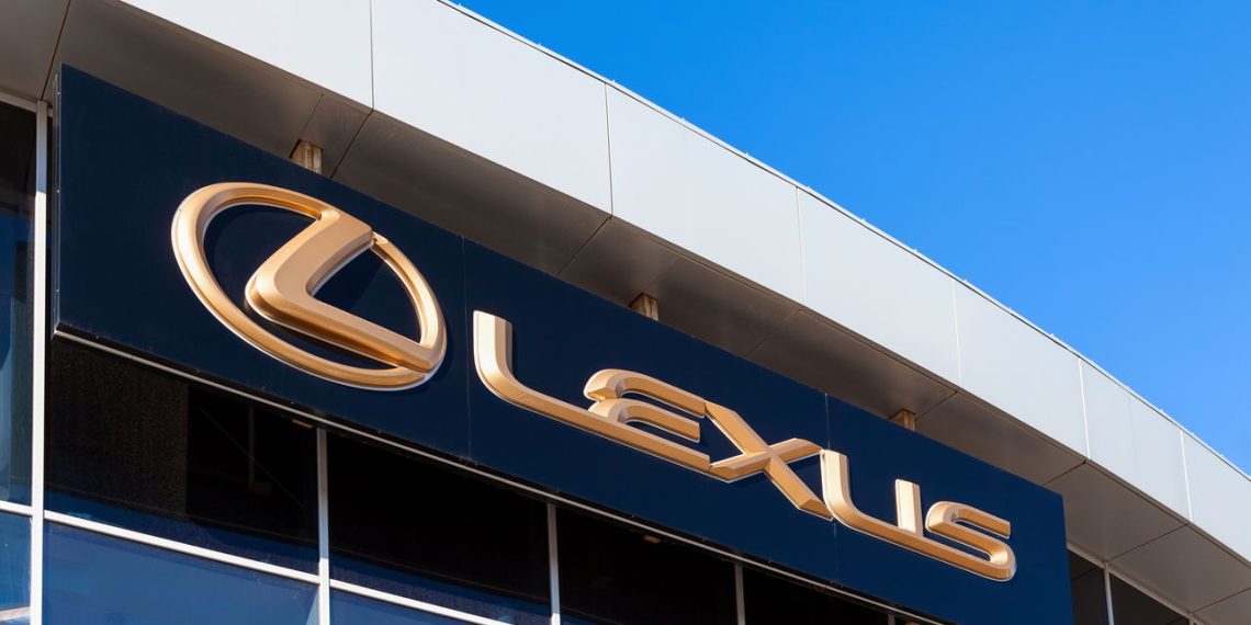 Fachada Lexus - Créditos: depositphotos.com / blinow61