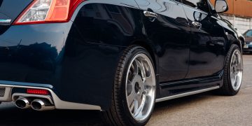 Nissan Versa - Créditos: depositphotos.com / PongMoji