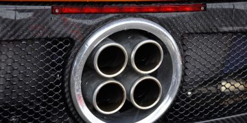 Traseira de Carro Pagani - Créditos: depositphotos.com / dutourdumonde