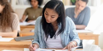 Concurso público - Créditos: depositphotos.com / fizkes