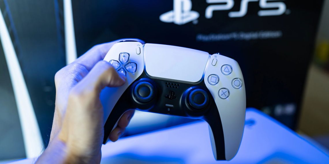 Playstation 5 - Créditos: depositphotos.com / wachiwit