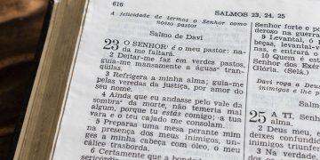 12 Salmos curtinhos e inspiradores para usar na Bio do Instagram