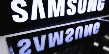 Logo SAMSUNG - Créditos: depositphotos.com / 4eX