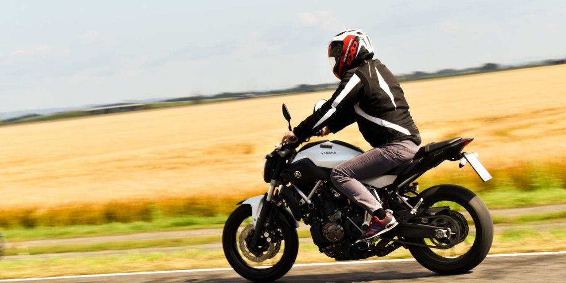 Yamaha MT - Créditos: depositphotos.com / ivangrgi111