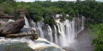 Kalandula, Angola - Créditos: depositphotos.com / TravelTelly