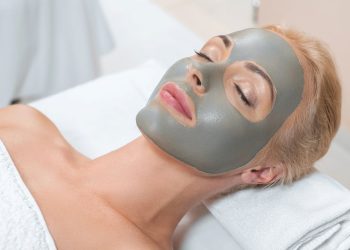 Argila facial: benefícios e como usar para uma pele incrível