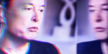 Retrato, com efeito Glitch de Elon Musk - Créditos: depositphotos.com / KLYONA