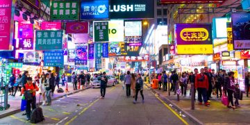 Mercado Noturno - Créditos: depositphotos.com / zhudifeng