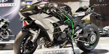Kawasaki Ninja H2 - Créditos: depositphotos.com / bettorodrigues
