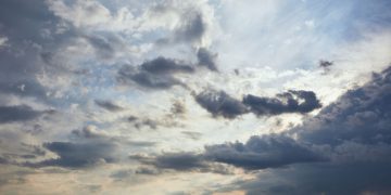 Nuvens - Créditos: depositphotos.com / AntonMatyukha