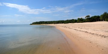 praia ilha do amor, Créditos: depositphotos.com / A.Paes