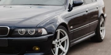 Carro tunado - Créditos: depositphotos.com / Kucheruk