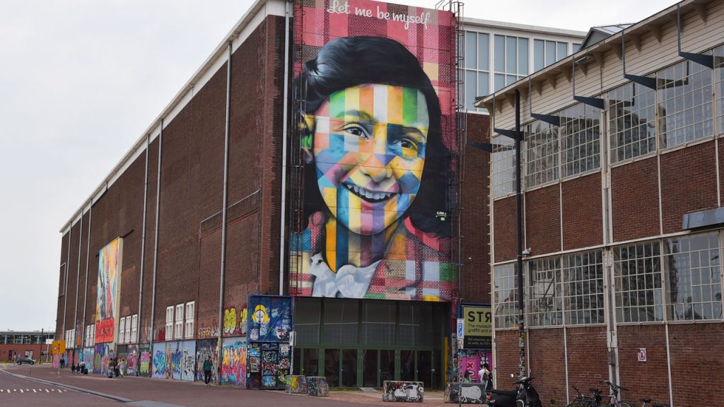 Bairro de NDSM - Créditos: depositphotos.com / b_deboer.icloud.com