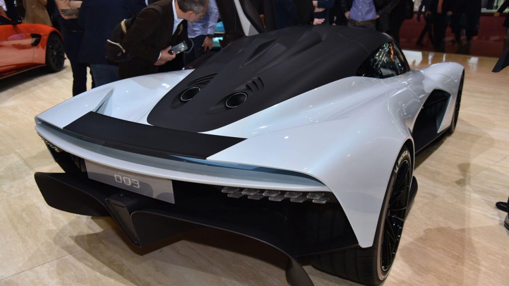 Aston Martin Valhalla - Créditos: depositphotos.com / autodatanet