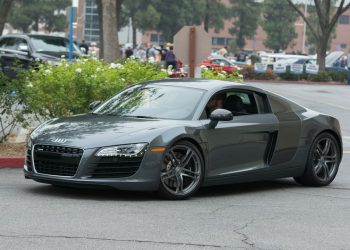 Audi R8 - Créditos: depositphotos.com / bettorodrigues