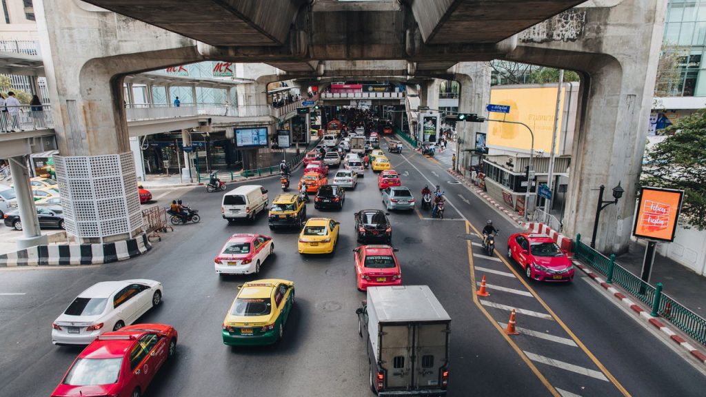Trânsito de Bangkok - Créditos: depositphotos.com / AlexGukBO