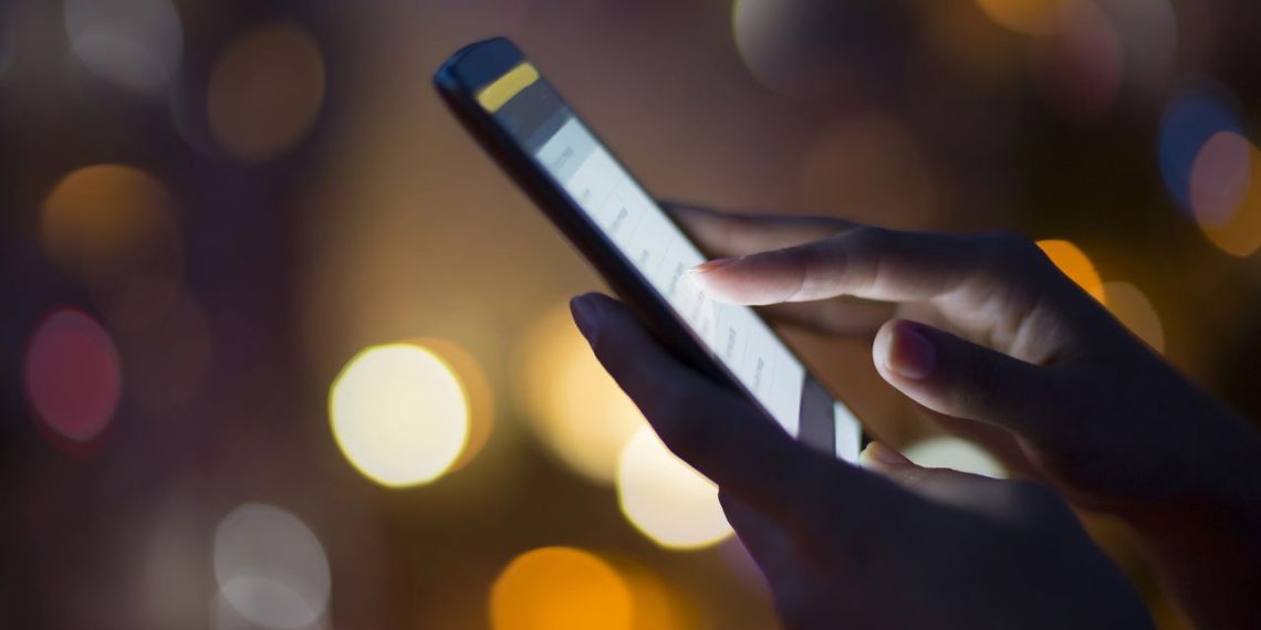 Smartphone - Créditos: depositphotos.com / LDProd