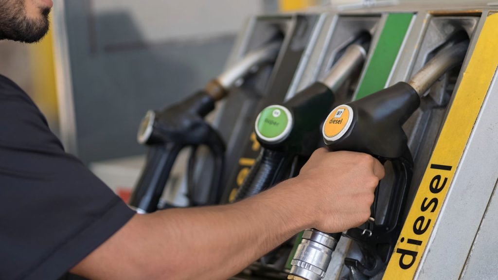 Bomba de posto de combustível - Créditos: depositphotos.com / TriangleProd