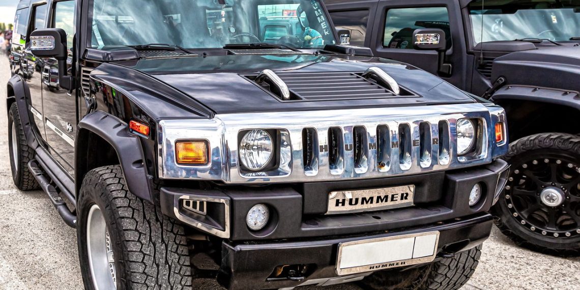 Hummer - Créditos: depositphotos.com / blinow61